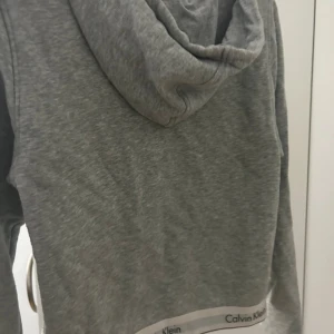 Calvin Klein kofta - Sparsamt använd🤍