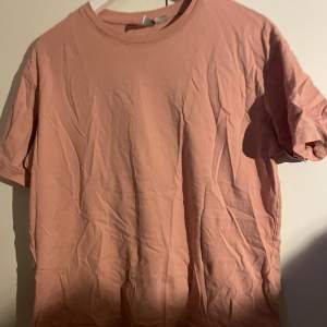 Tshirt från hm  rosa 