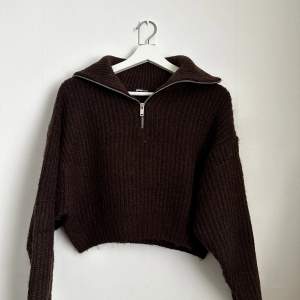 Den snyggaste bruna stickade tröjan från Gina Tricot som inte längre kommer till användning i strl S🌸