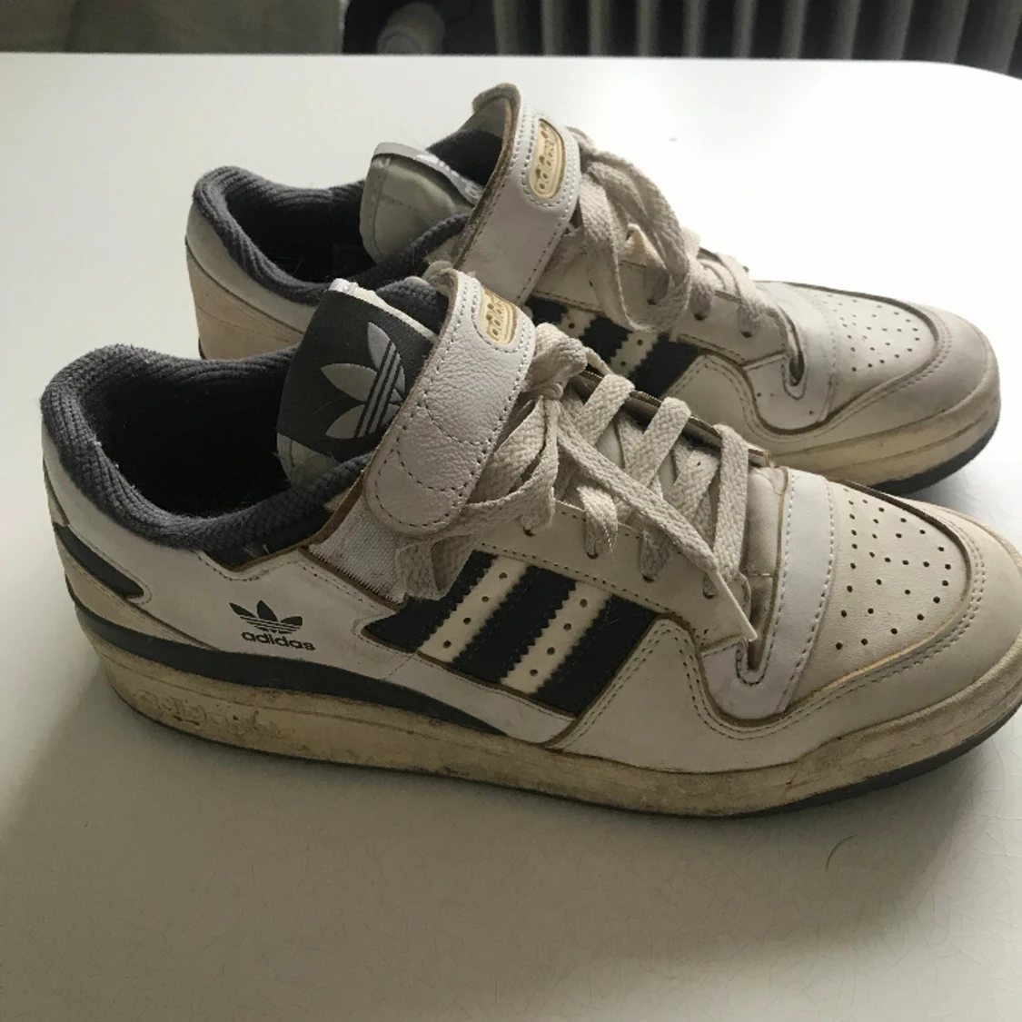Adidas  - 90