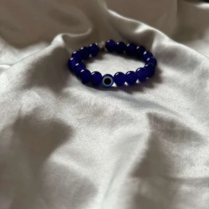 Grekiska ögat🧿💙 - Jätte snyggt mörkblått armband🧿💙