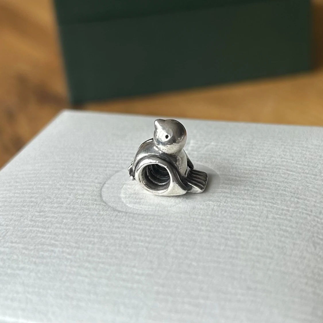 Pandora berlock fågel