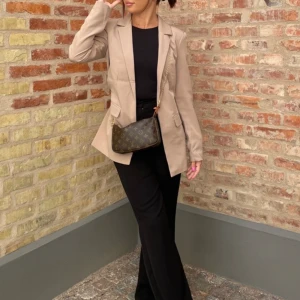 Blazer - Blazer från Nelly. Storlek xs. Knappt använd 