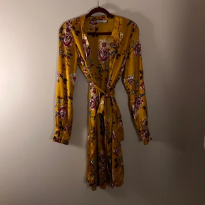 Klänning i fint skick  - Mycket bra skick!