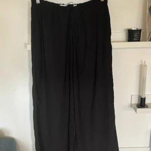 Vida tunna byxor  - Fint skick. 