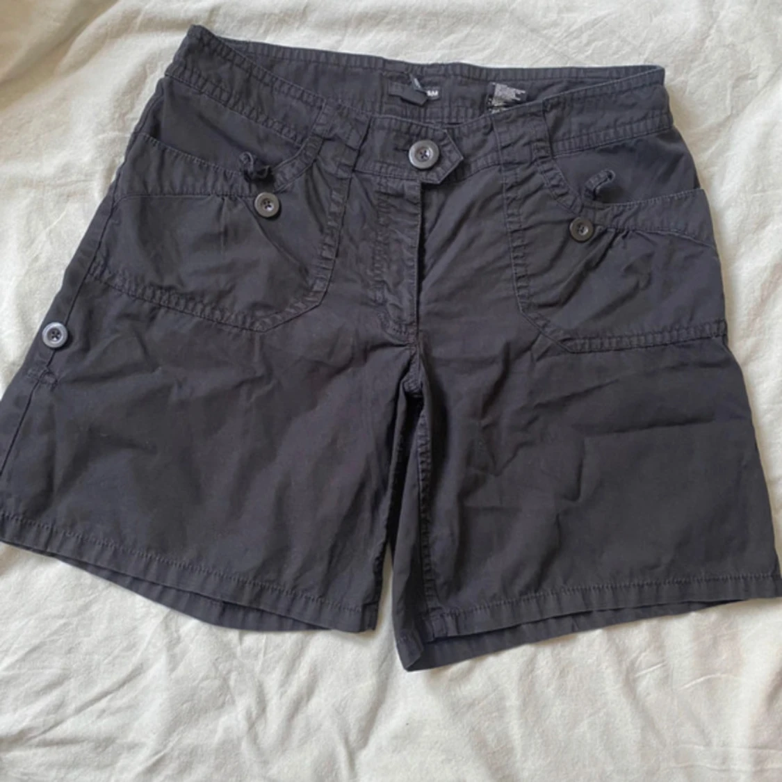 Svarta cargoshorts