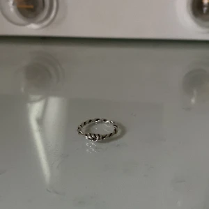 Ring - aldrig använd
