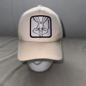 Capslab bugs bunny keps 🧢  Lite solbränd 