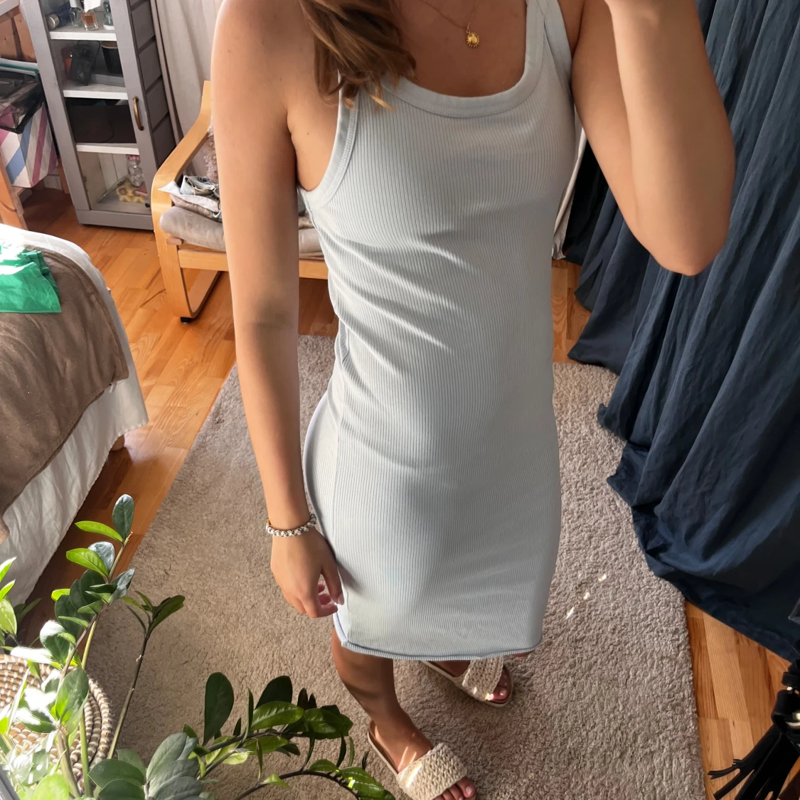 ljusblå klänning - 91