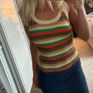 Glittrigt linne - Köpt på någon liten butik i marbella men aldrig använt, storlek XS/S uppskattat