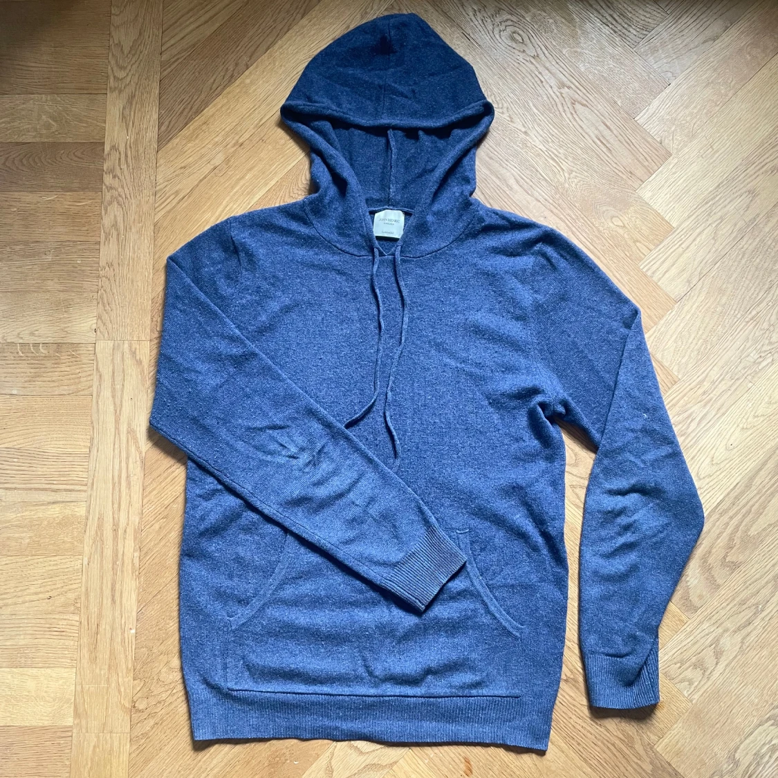 John Henric, kashmir hoodie