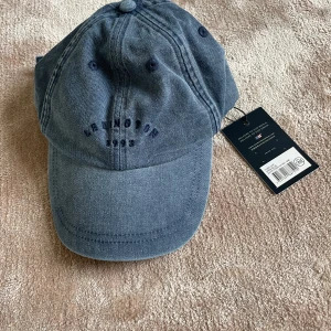 Oanvänd Lexington keps - Helt oanvänd lexington keps i jeanstyg 🙌 originalpris 350kr