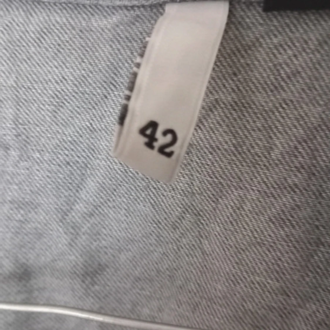 Grå jeansjacka - 91