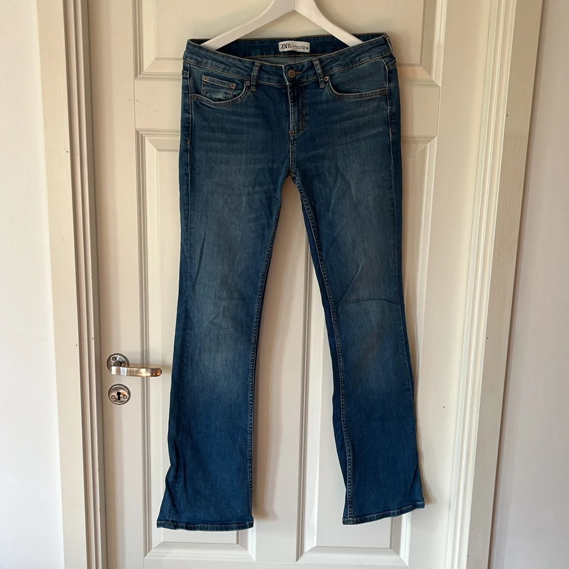 Zara jeans