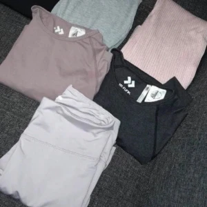 6 plagg träning  -  Träningskläder i paket  Information finns i bild 2.  Fint skick  