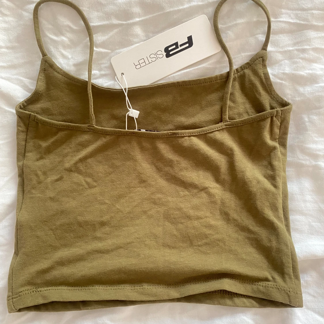 Olivgrön Croptop - 90