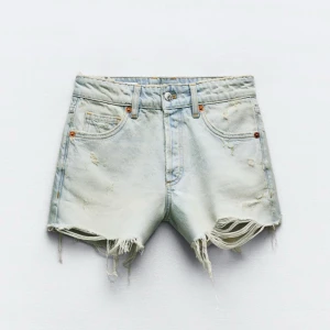 Nya zara jeans utan prislapp - Säljer pga har redan ett par, inget fel på dom inprincip nya