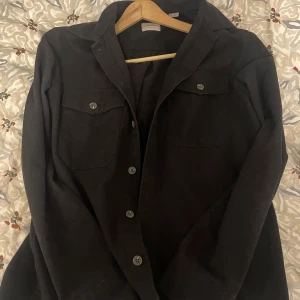 Jack and Jones storlek m  - Använd några gånger som ny skick.