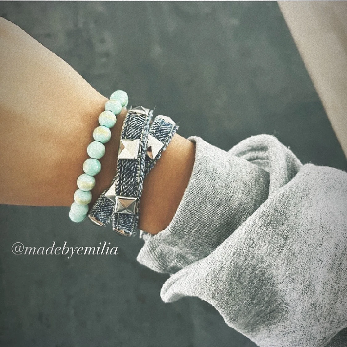 Jeansarmband med nitar - 91