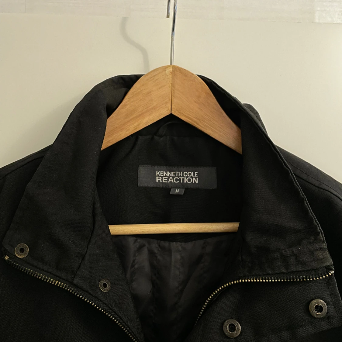 Kenneth cole jacka storlek M - 91