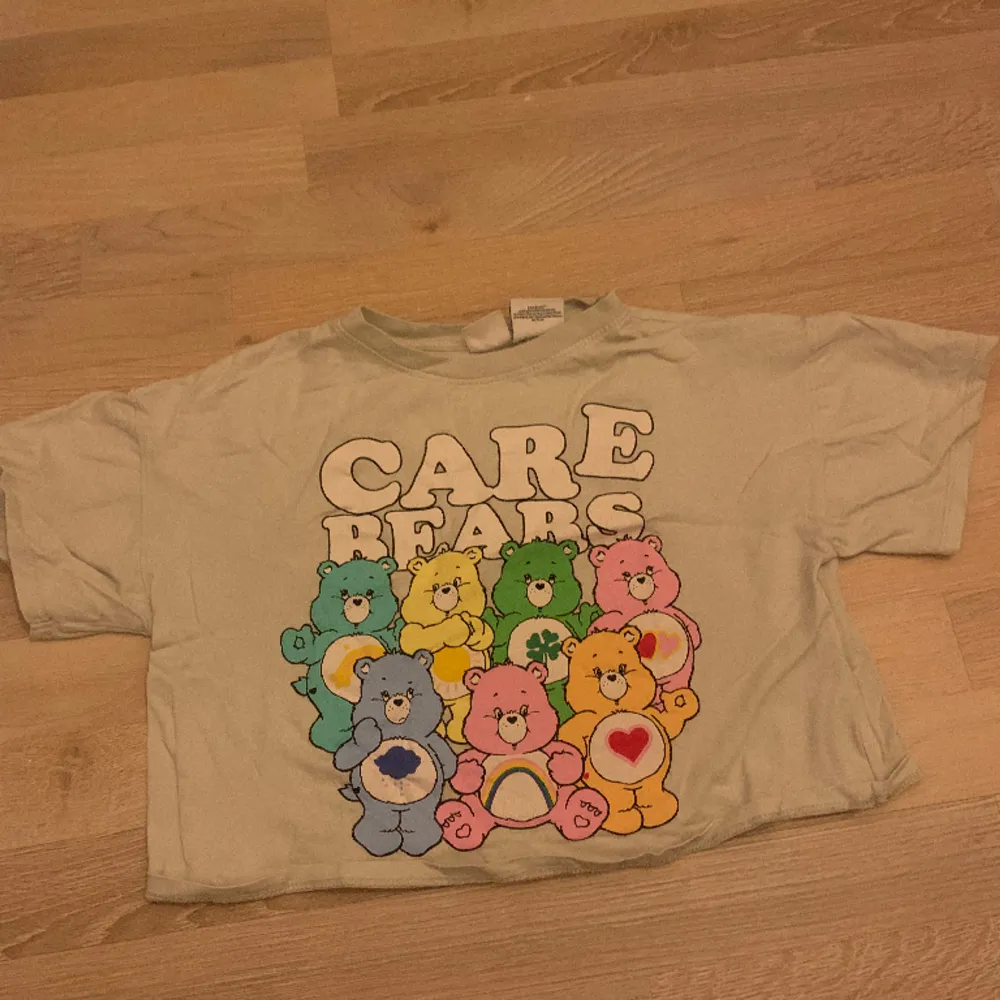 Care bear T-shirt från Zara. T-shirts.