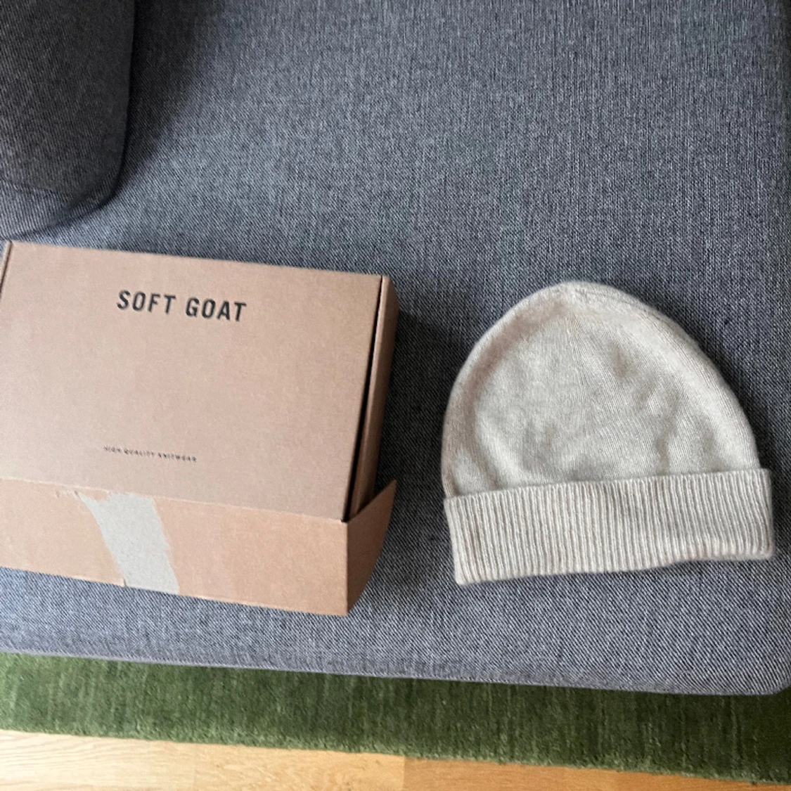 Soft goat mössa - 91