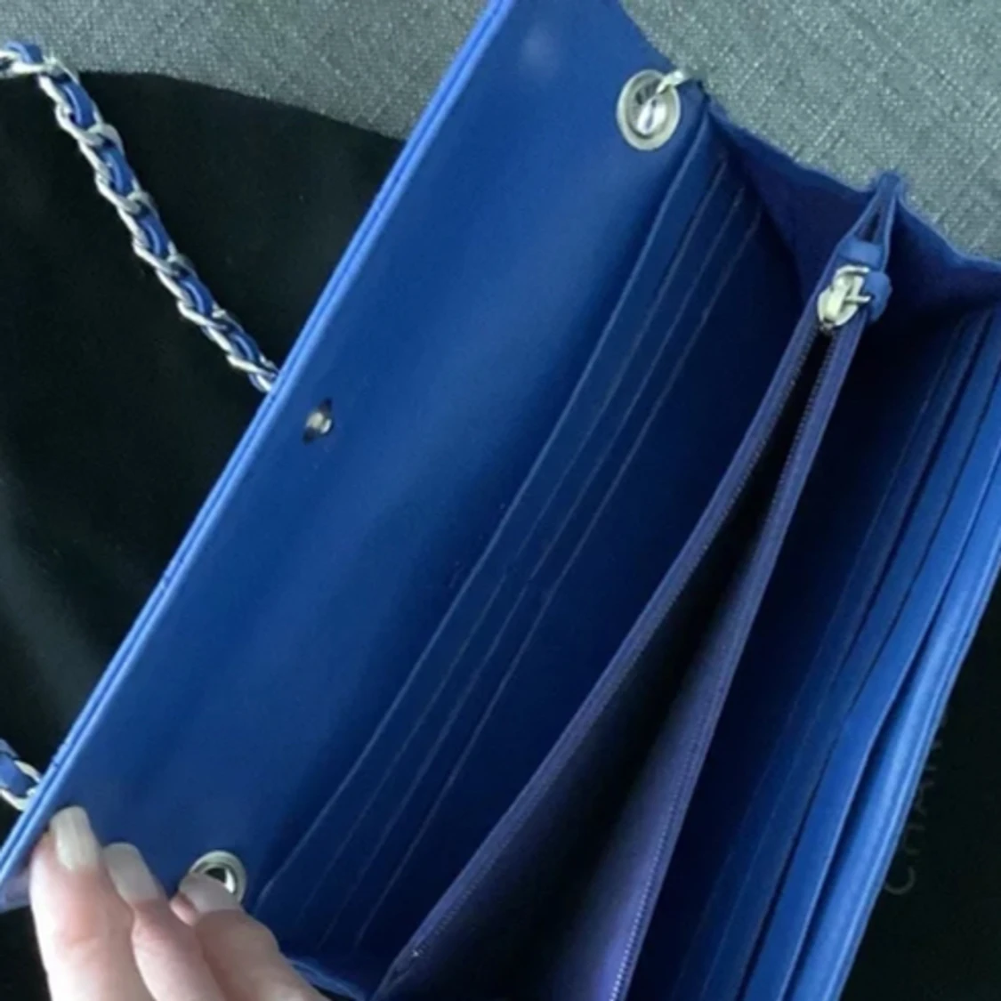 CHANEL Crossbody väska  - 91