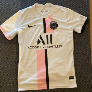 Vit rosa psl tröja  - Ganska använd