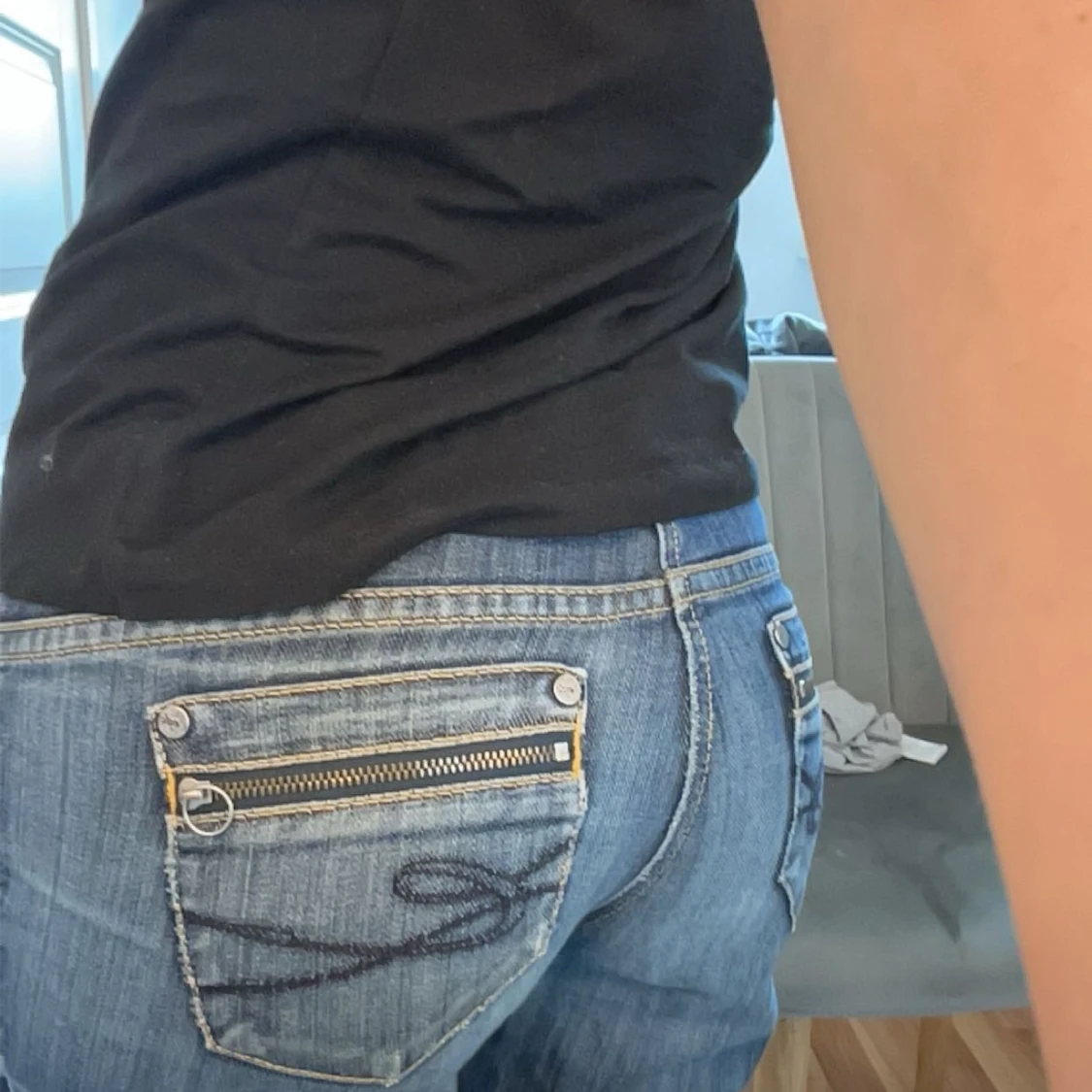 Edc by esprit jeans  - 90