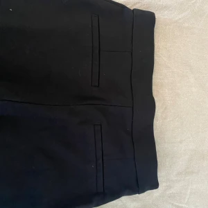 Kostymbyxor🤩 - Fina kostymbyxor från H&M❤️ Hör av er vid frågor