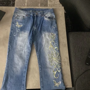 Jens  - Pris kan som vanligt diskuteras.💕Har aldrig använt.