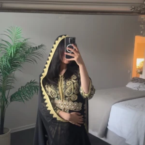 Marockanska traditionella kläder  - Köpt i Marocko, har aldrig använts , köptes för 2500