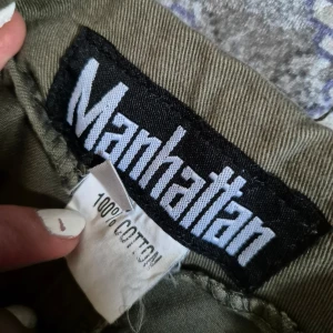 Kjol - En grön emo kjol 😍