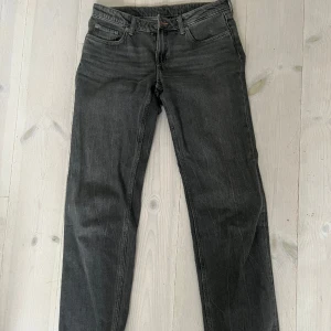 Low waisted Weekday Straight Jeans - These are in good condition. Low waisted Straight Arrow Jeans 