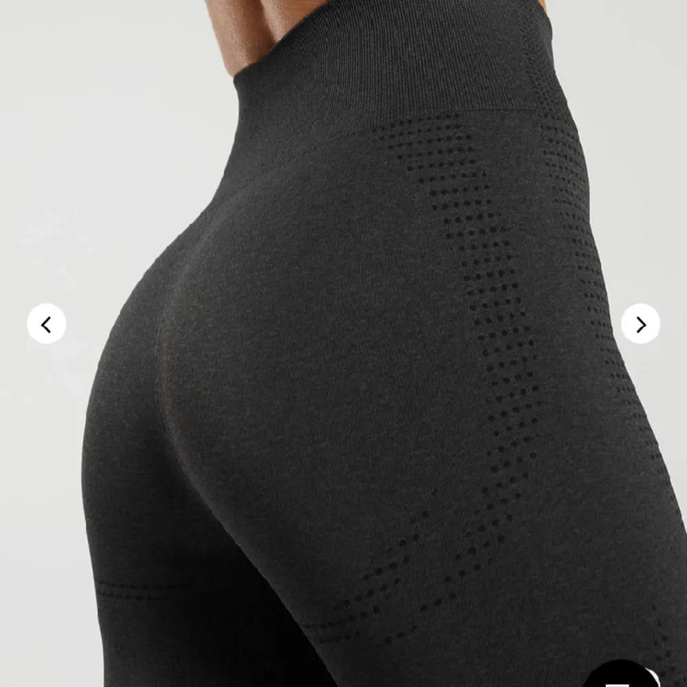 Gymshark träningstights i modellen vital seamless 2.0 leggings. Sparsamt använda och i princip i nyckick. Jeans & Byxor.