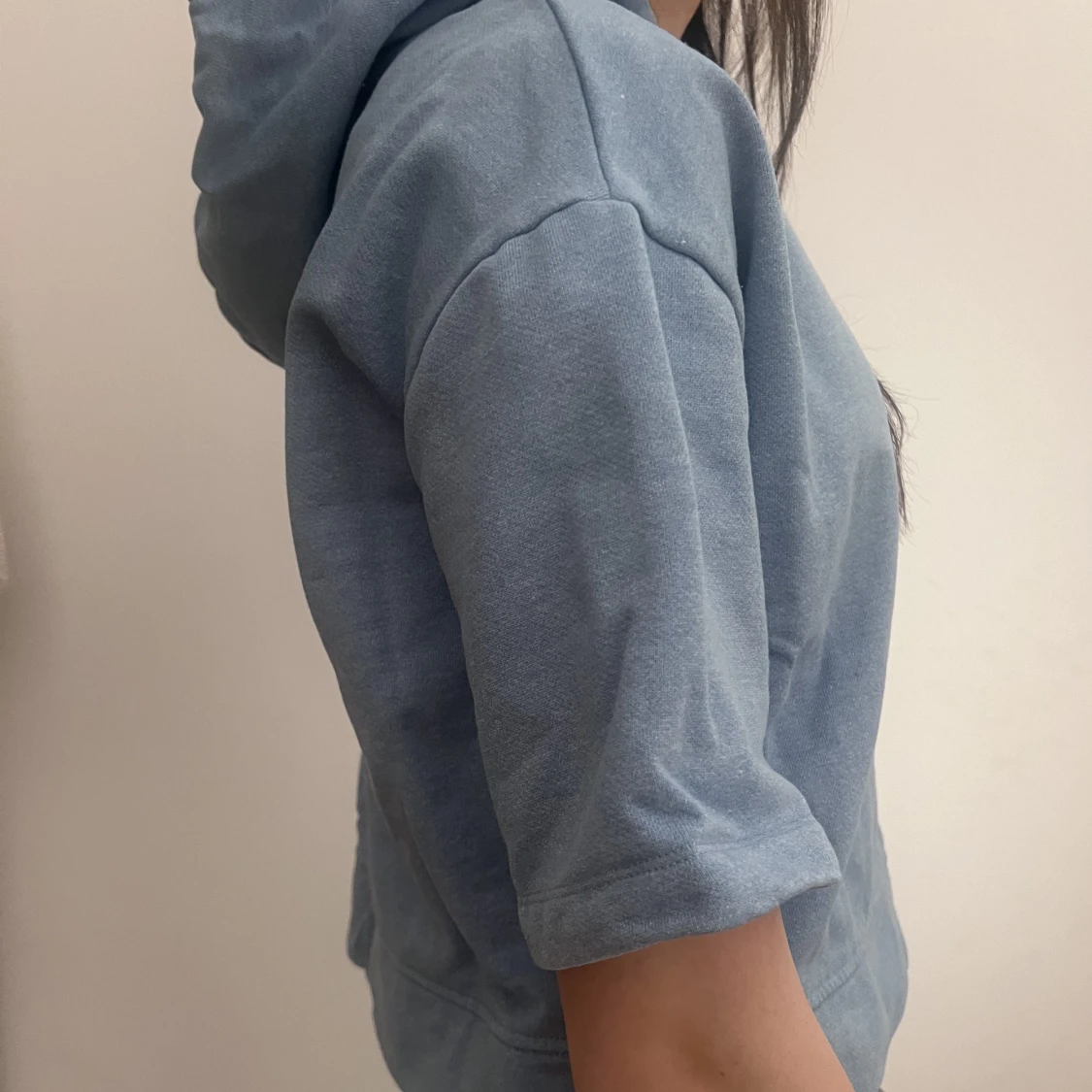 Trekvartsärmad hoodie  - 90