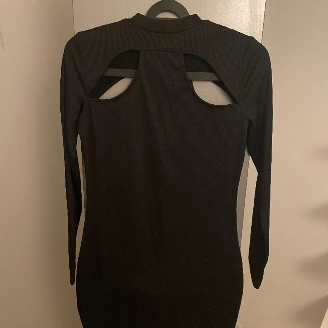 Divided klänning  - 90