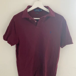 Pické - Fint skick Kan skickas med post du står för frakten.  Varan finns i Hjärnarp. 