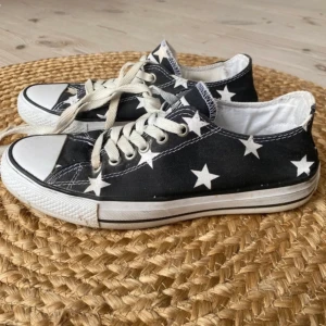 Converse  - Jätte fina convers, använda några gånger❤️