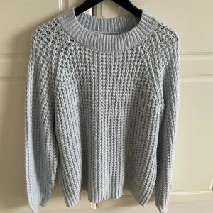 Stickad tröja - Stickad tröja från lager 157  Storlek M
