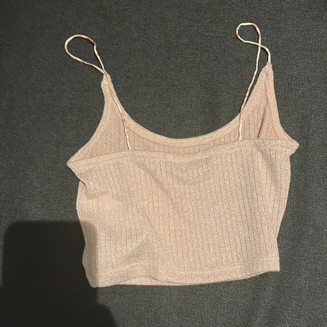 Kort tröja glittrig - 90