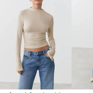 Långärmad tröja  - Långärmad beige tröja från ginatricot. Tröjan är endast använd två gånger och är i mycket bra skick. 