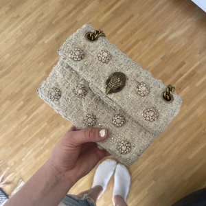 Kurt Geiger väska - Fin väska som inte är använd så mycket, pris kan diskuteras❤️