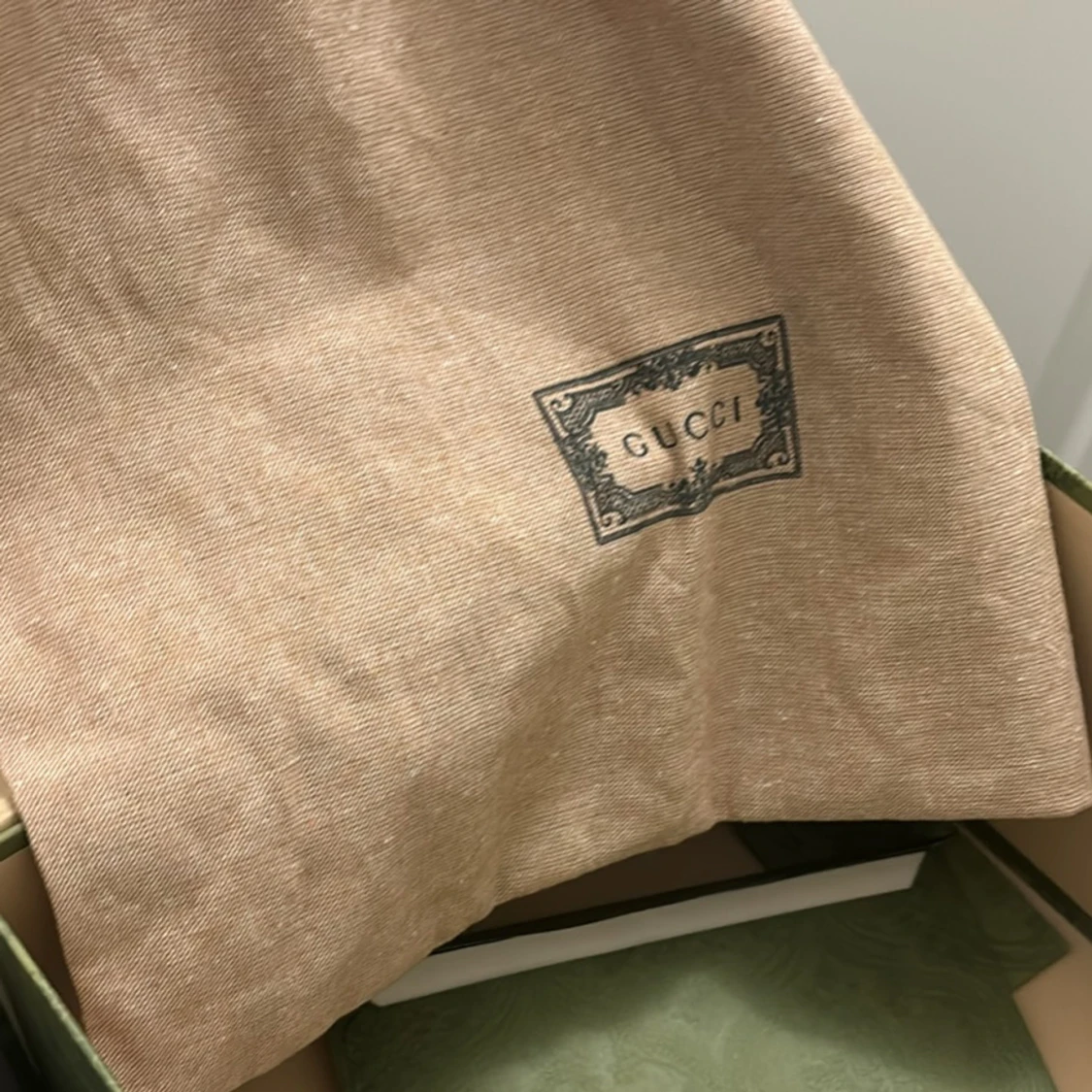 Gucci keps beige  - 93