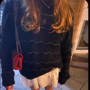 Zara tröja - Säljer denna as snygga tröja från zara som är slutsåld💗