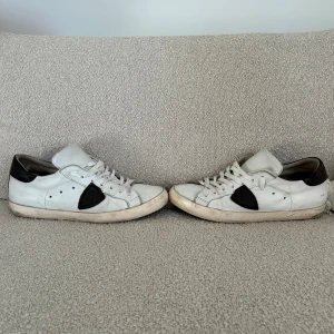 Philippe model (Sommar pris!!) - Säljer dessa riktigt eftertraktade Philippe models. De är använda men mycket kvar att ge. Perfekta nu till sommaren