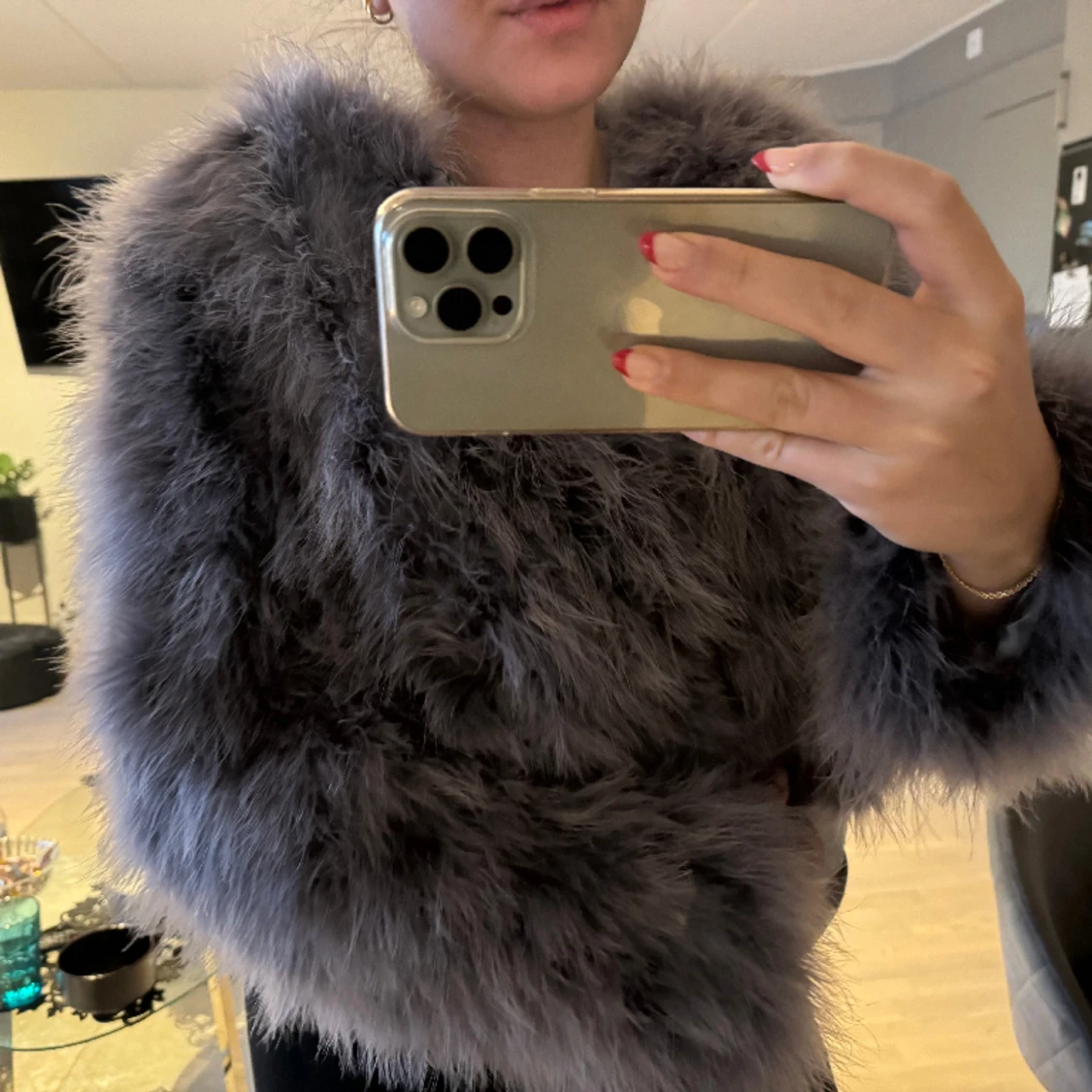 Äkta pälsjacka, grå. Storlek 40 - 90