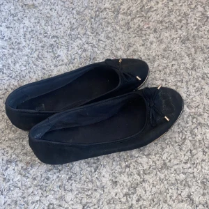 Ballerina skor  - Säljer dessa super fina ballerinaskor då de är för stora 