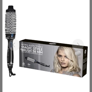 Björn Axén värmeborste - Säljer min björn Axén värmeborste då jag fått en annan ny. Lådan finns inte kvar, men är i super bra skick. Den är använd fåtal gånger. Och inga defekter. Köptes i somras. Köptes för 600kr. Det är 38mm borsten 