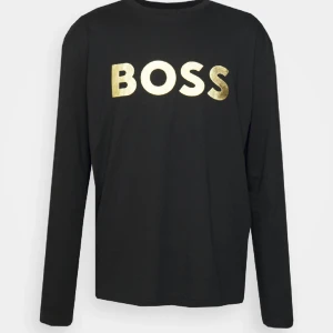 Hugo boss tröja  - Helt ny. Använder ej, storlek s 💓